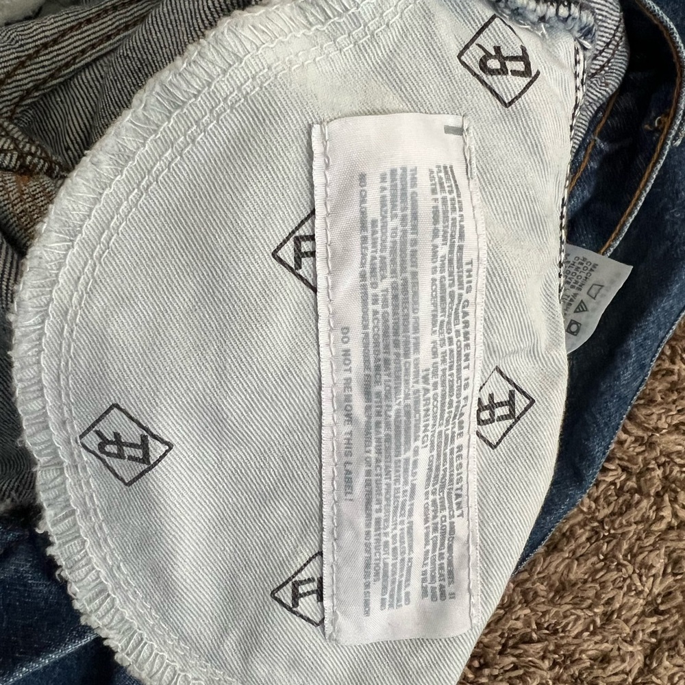 Wrangler HRC2 / FR - Picture 4 of 5
